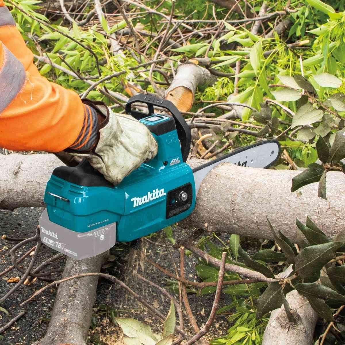 Makita XCU06Z 18V LXT Lithium-Ion Brushless Cordless 10" Top Handle Chain Saw, Tool Only