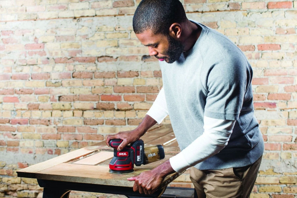 SKIL SR660302 PWRCore 20 Brushless 20V Random Orbital Sander with Battery and PWR JUMP Charger