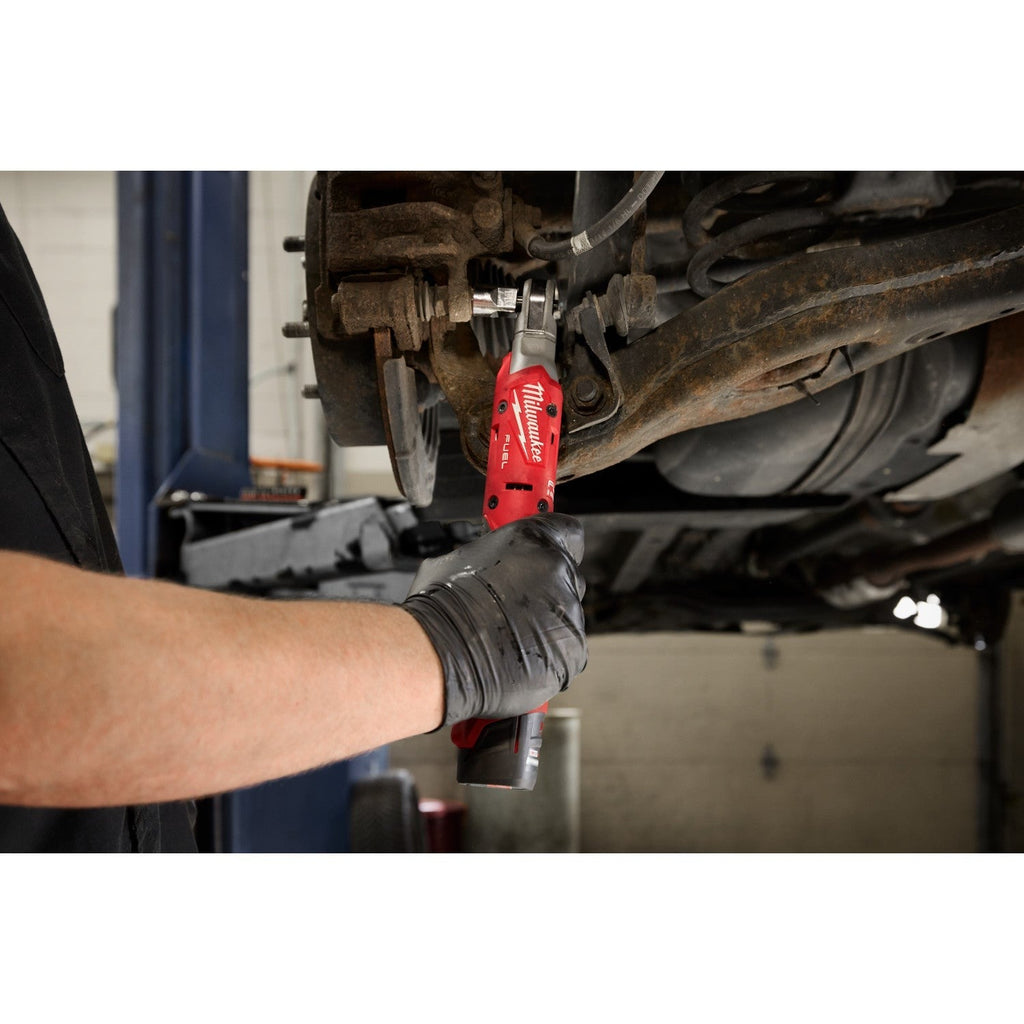 Milwaukee 3053-21 M12 FUEL Brushless 3/8-in. Ratchet 2.5Ah Kit