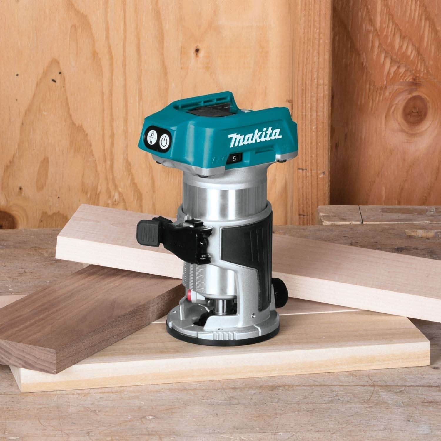 Makita XTR01Z 18V LXT Lithium-Ion Brushless Cordless Compact Router, Tool Only