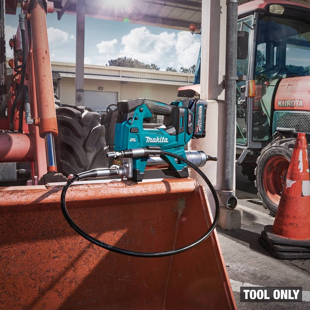 Makita GPG01Z 40V max XGT Brushless Grease Gun, Tool Only