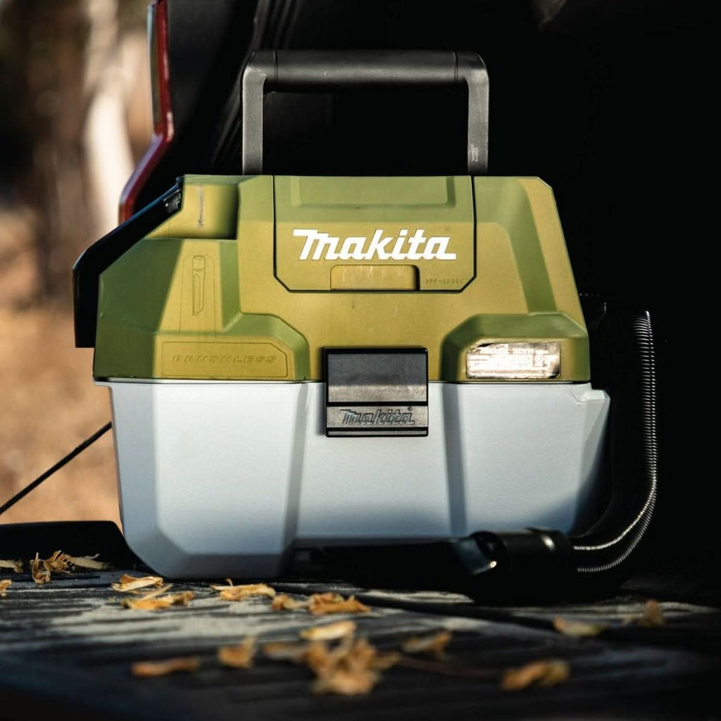 Makita Outdoor Adventure ADCV11T 18V LXT Brushless Wet/Dry Vacuum 5.0Ah Kit