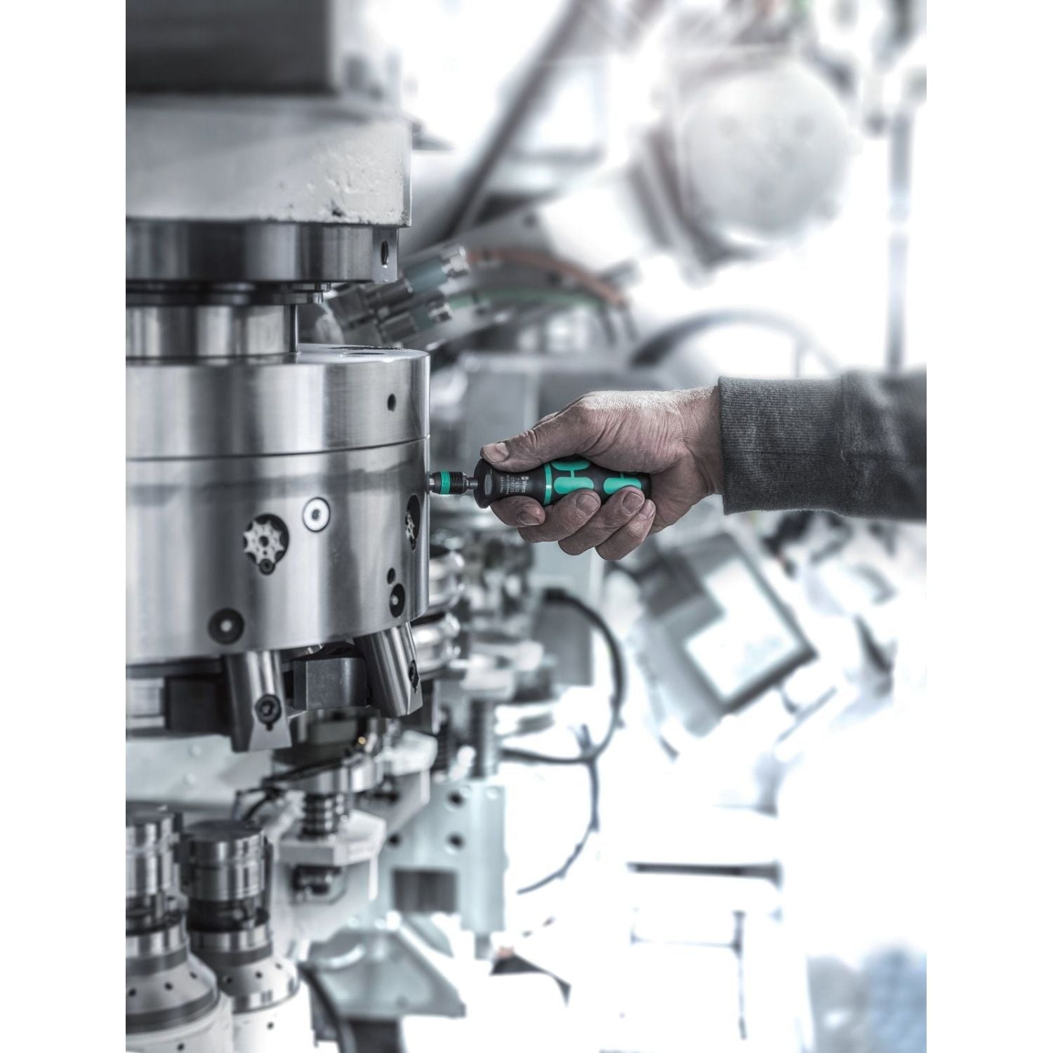 Wera Series 7400 Kraftform Torque Screwdrivers With A Customised Factory Pre-Set Measurement Value, Handle Size 89-mm., 7451x0.3-1.0 Nm