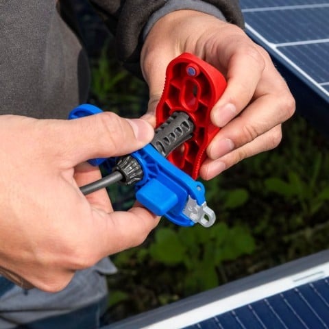 Knipex 4-in. Assembly Tool for MC4/MC4 Evo 2 Connectors (97 49 66 3 SBA)