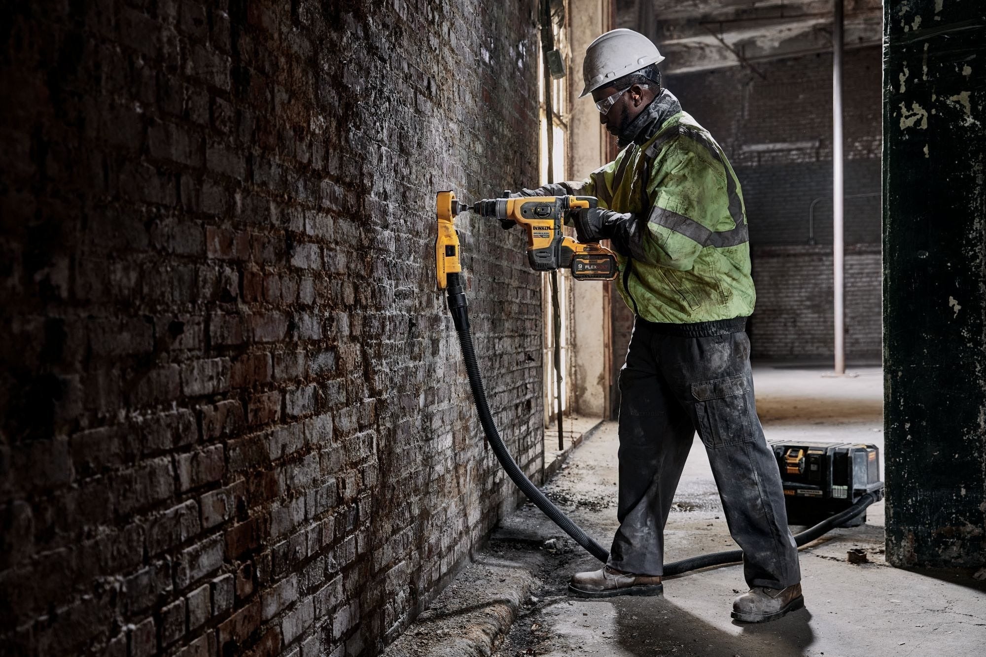 DEWALT DCH416B 60V MAX 1-1/4-in. Brushless Cordless SDS PLUS Rotary Hammer, Tool Only