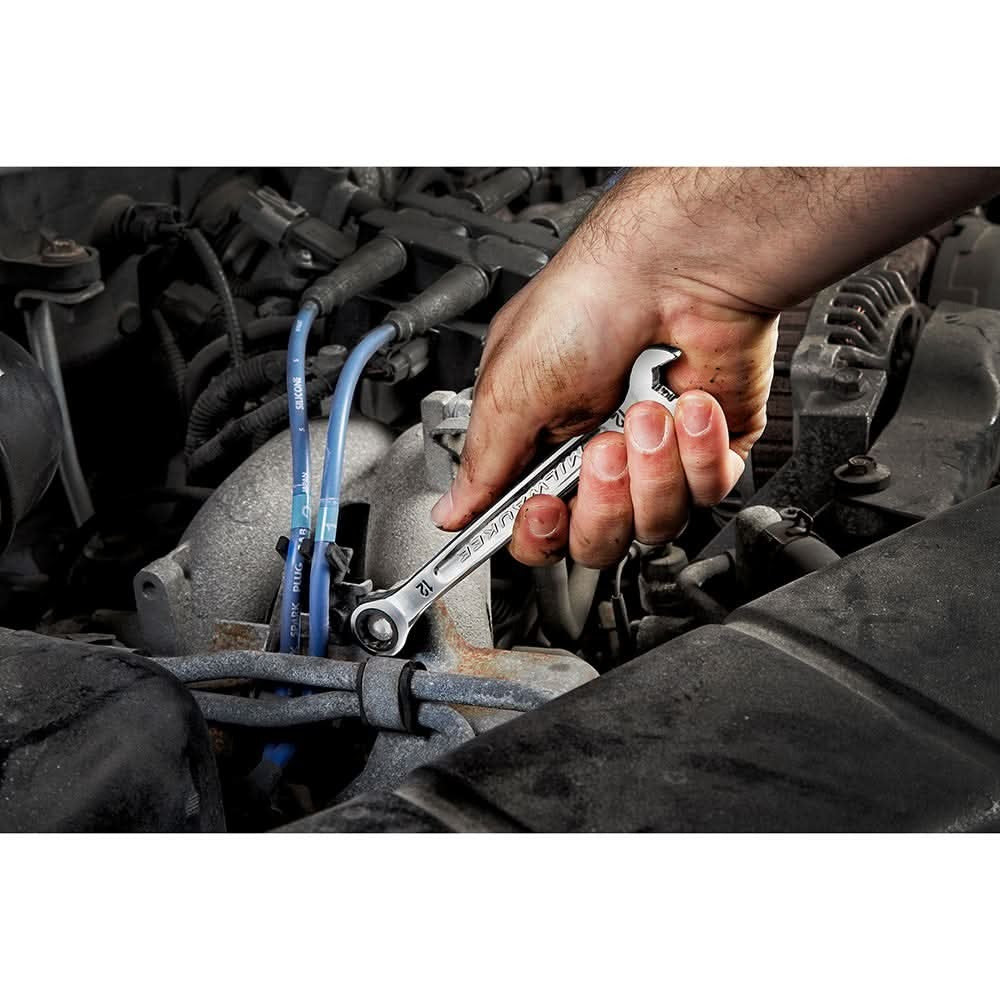 Milwaukee 48-22-9516 15-Piece Ratcheting Combination Metric Wrench Set