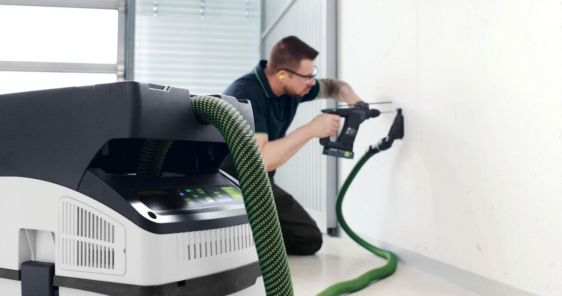Festool 577506 CTC MIDI I Cordless 18V Mobile HEPA Dust Extractor PLUS 5.2Ah Kit