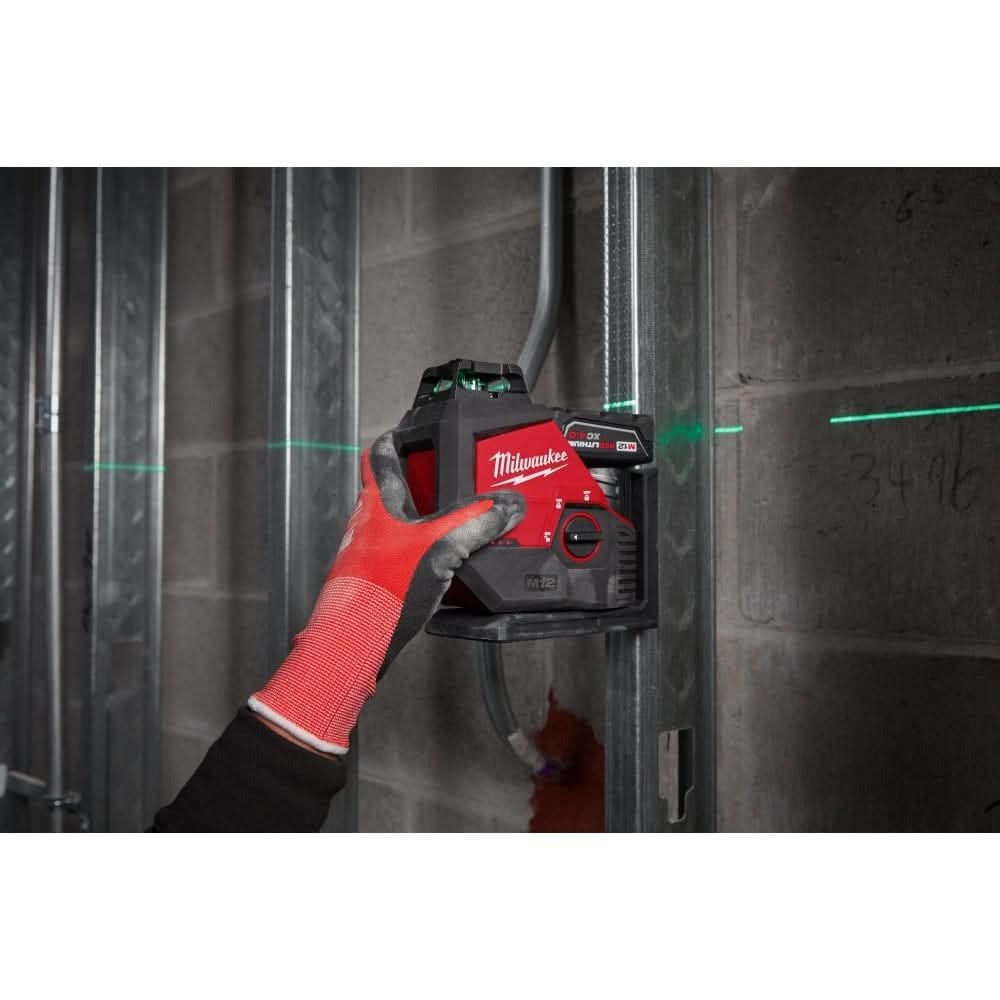 Milwaukee 3631-20 M12 Green 360 Degree Single Plane Laser, Bare Tool