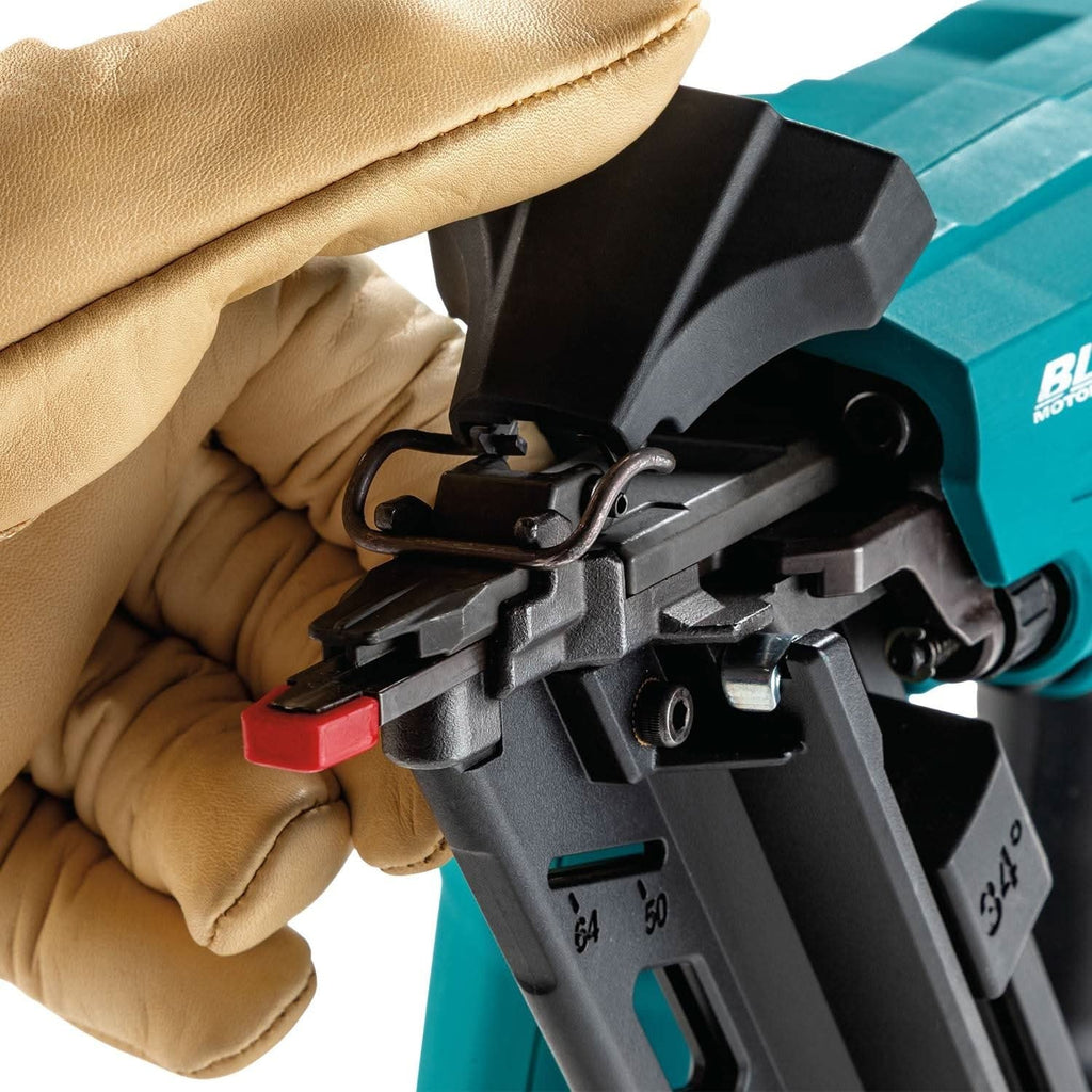 Makita XNB08Z 18V LXT Brushless 2-1/2” Angled Finish Nailer, 15 Ga. with 5.0Ah Battery