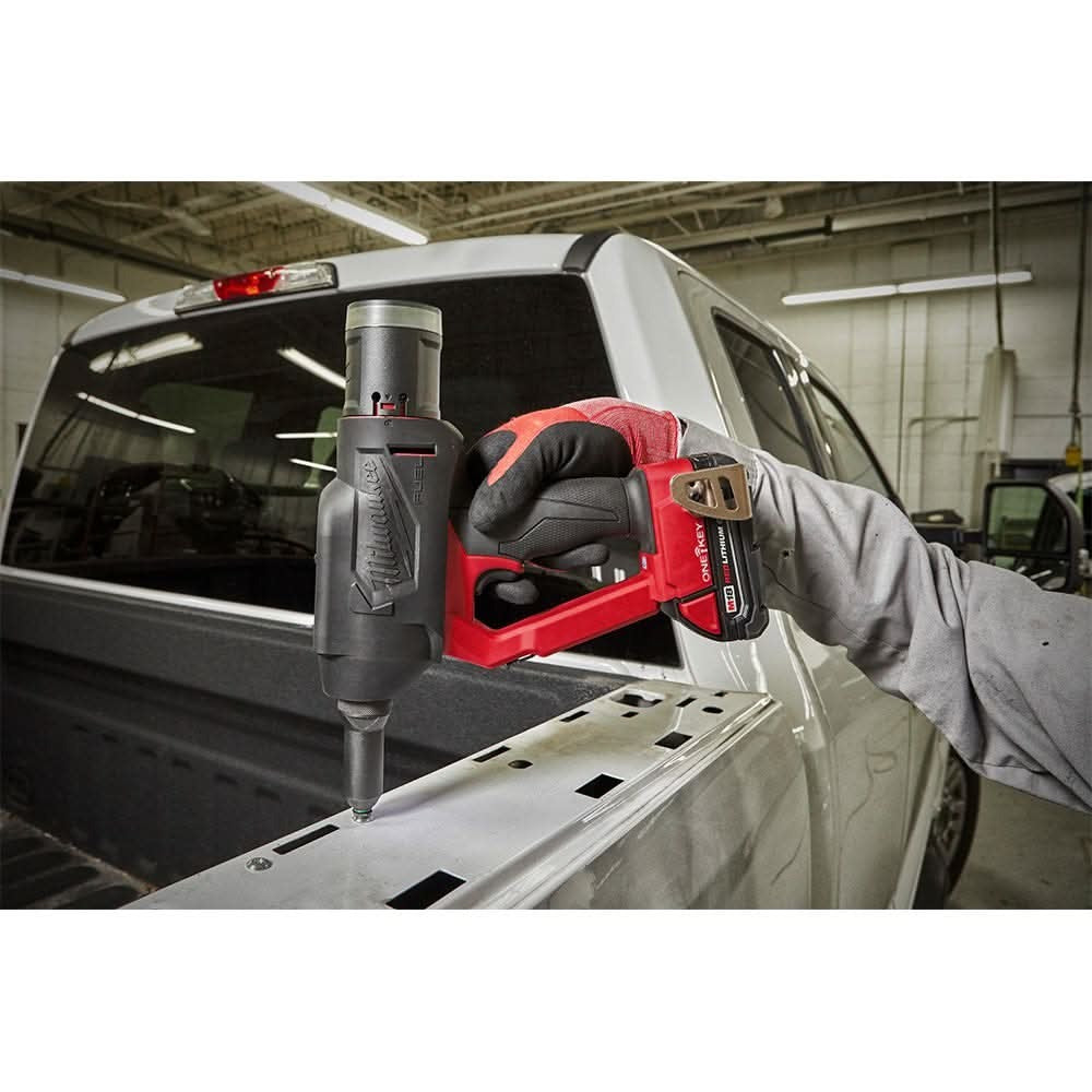 Milwaukee 49-16-2660B Protective Boot for M18 FUEL 1/4-Inch Blind Rivet Tool with ONE-KEY
