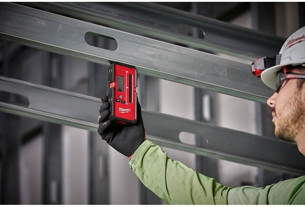 Milwaukee 48-35-1211 165' Laser Line Detector