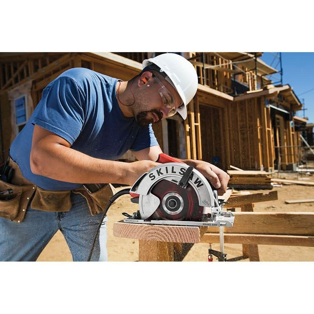 SKIL SPT67WMB-01 Corded 7-1/4" Magnesium SIDEWINDER Circular Saw with Brake