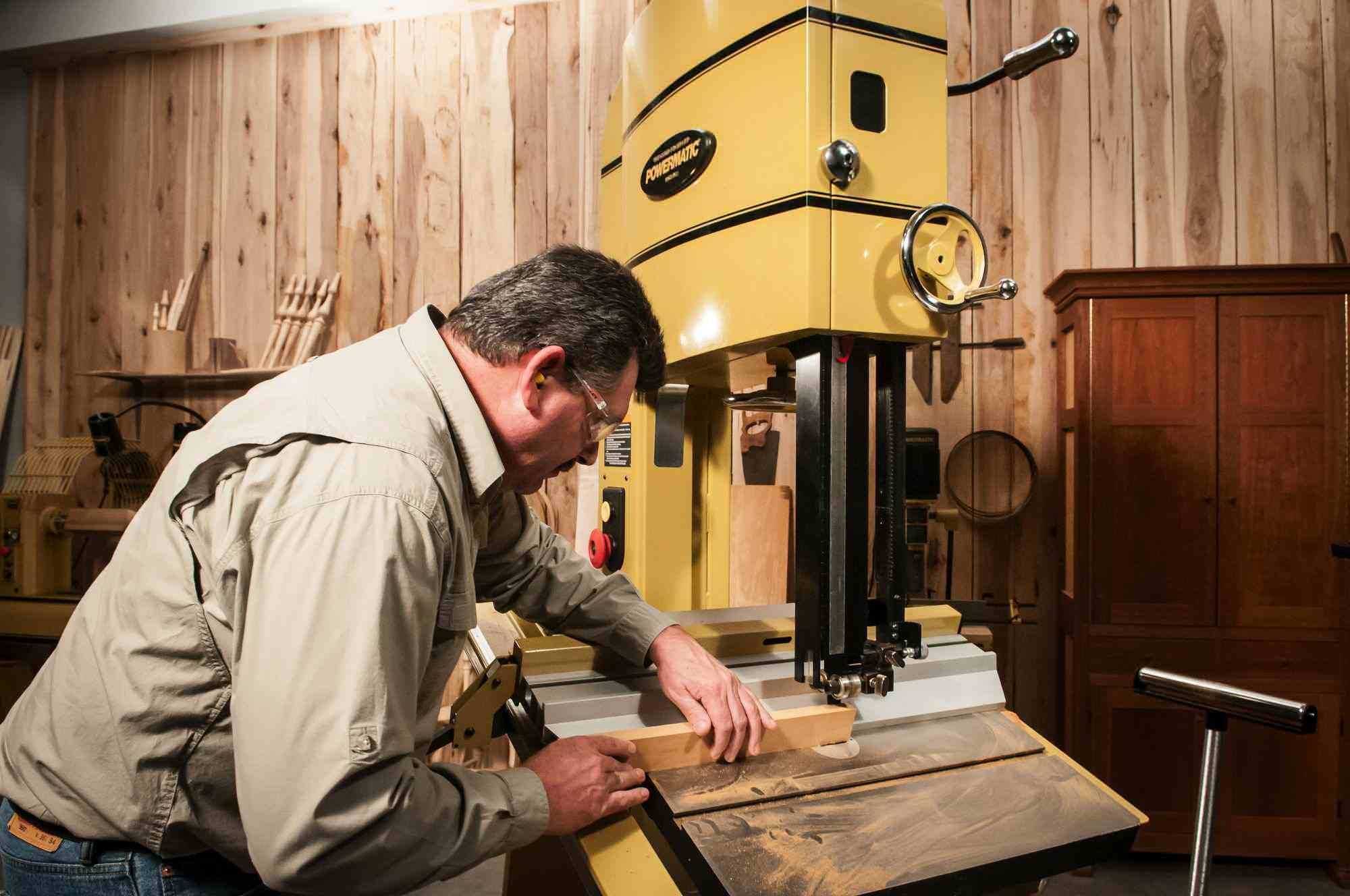 Powermatic 1791260B PM2415B-3, 24" Bandsaw, 5HP 3PH 230/460V