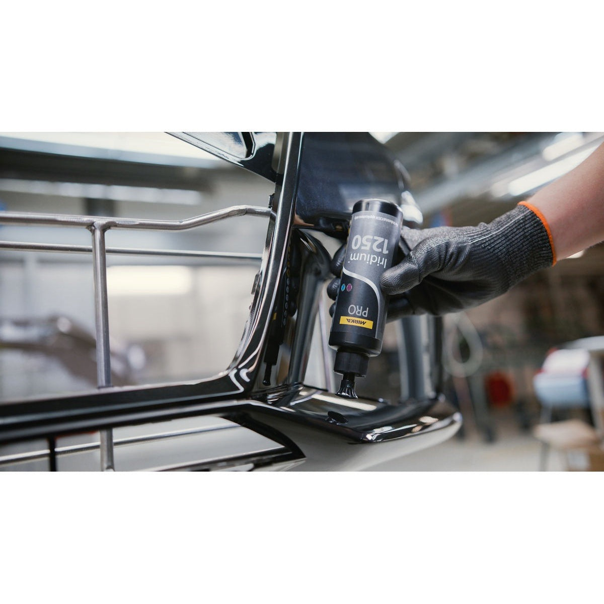Mirka PRO Iridium 1250 1 Liter Polishing Compound for Spot Repair and Scratch Removal (PC1250-1L)