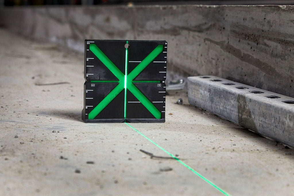 Milwaukee 48-35-1111 Responsive Laser Alignment Target