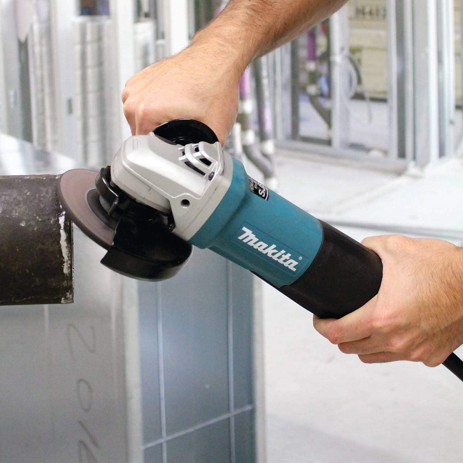 Makita 9564PC Corded 4-1/2" SJS High-Power Paddle Switch Angle Grinder