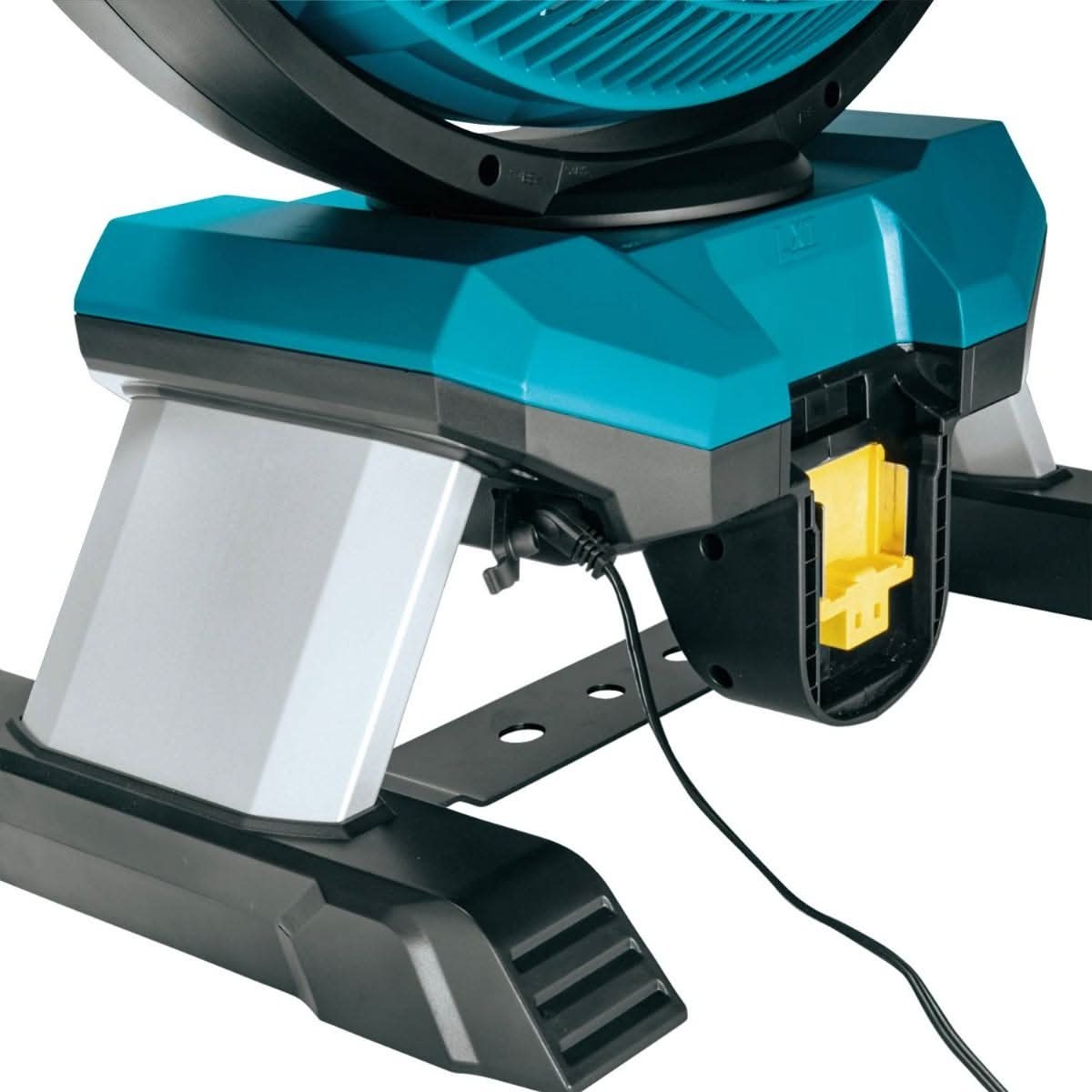 Makita DCF301Z 18V LXT Lithium"â€ ̃Ion Cordless/Corded 13" Fan, Tool Only