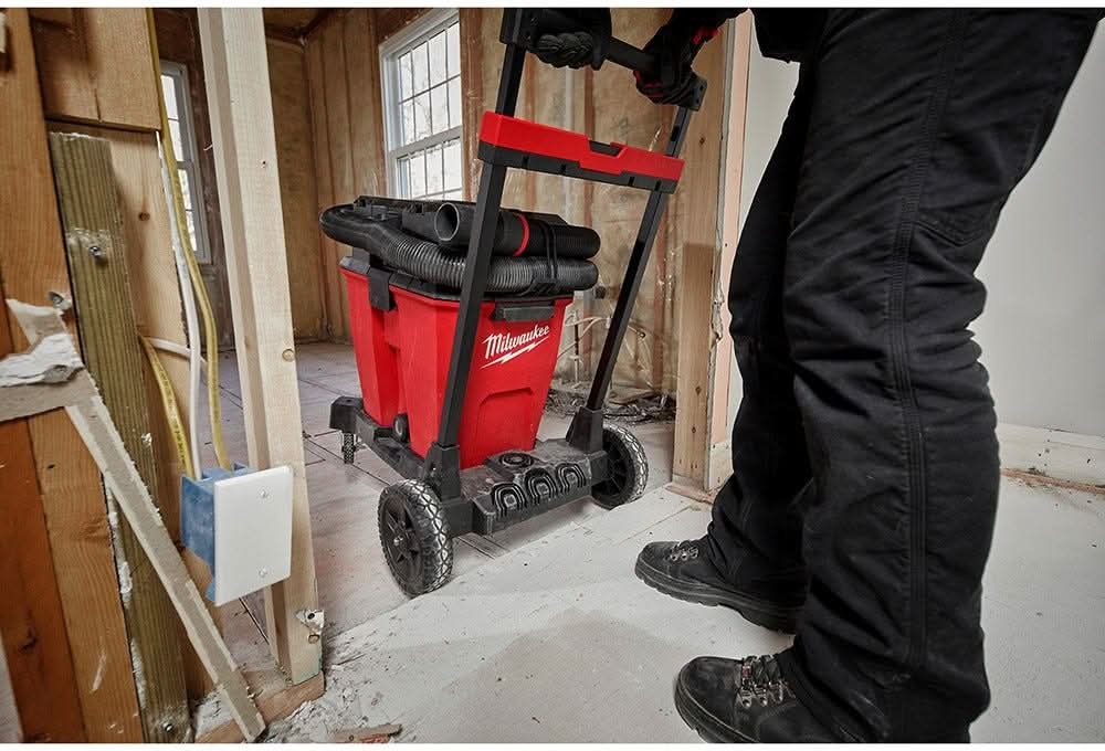 Milwaukee 0933-20 Premium Wet/Dry Vacuum Cart