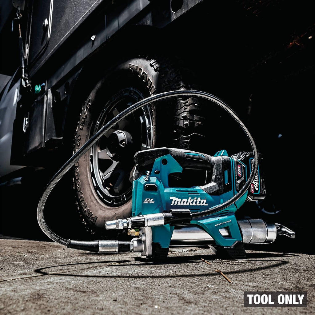 Makita GPG01Z 40V max XGT Brushless Grease Gun, Tool Only