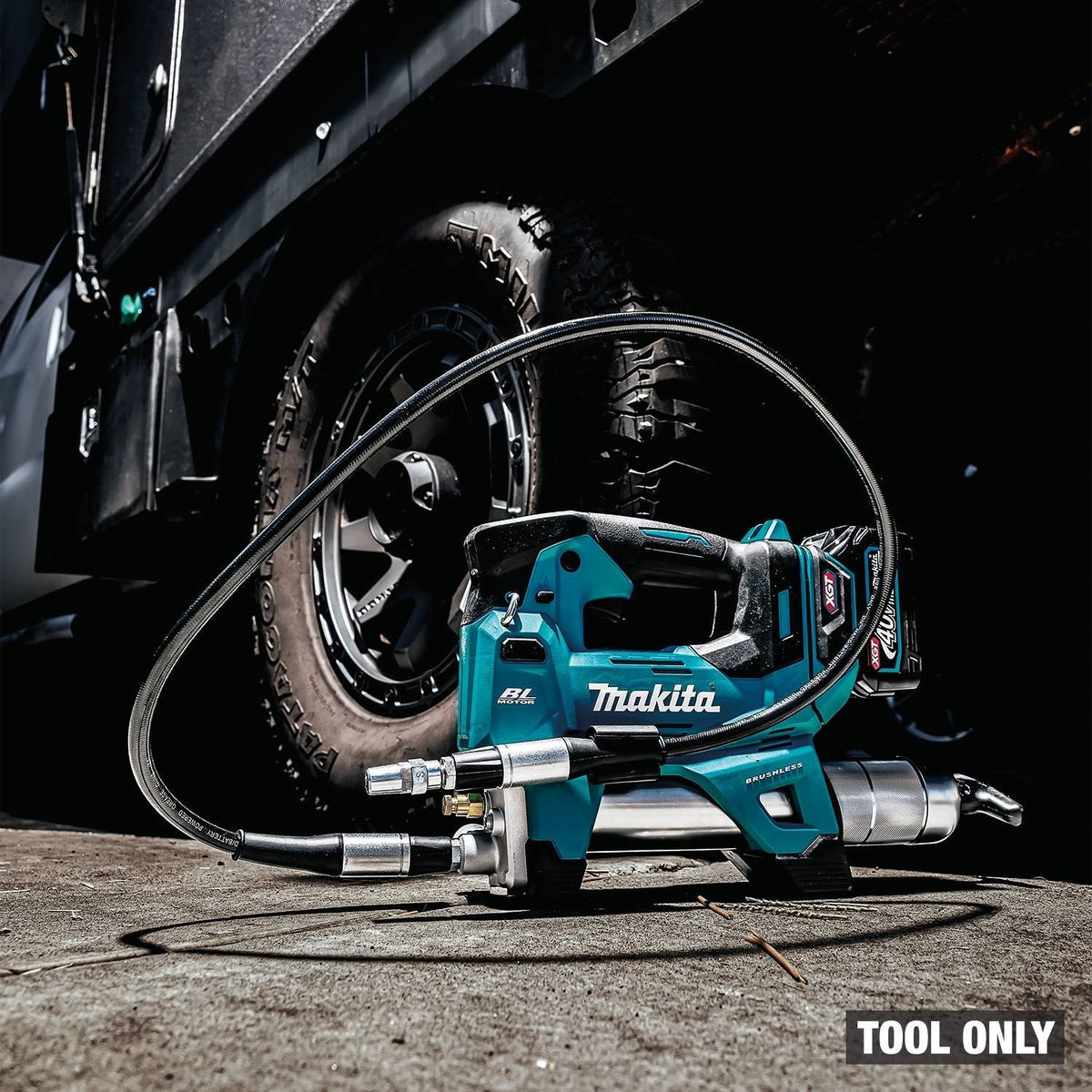 Makita GPG01Z 40V max XGT Brushless Grease Gun, Tool Only
