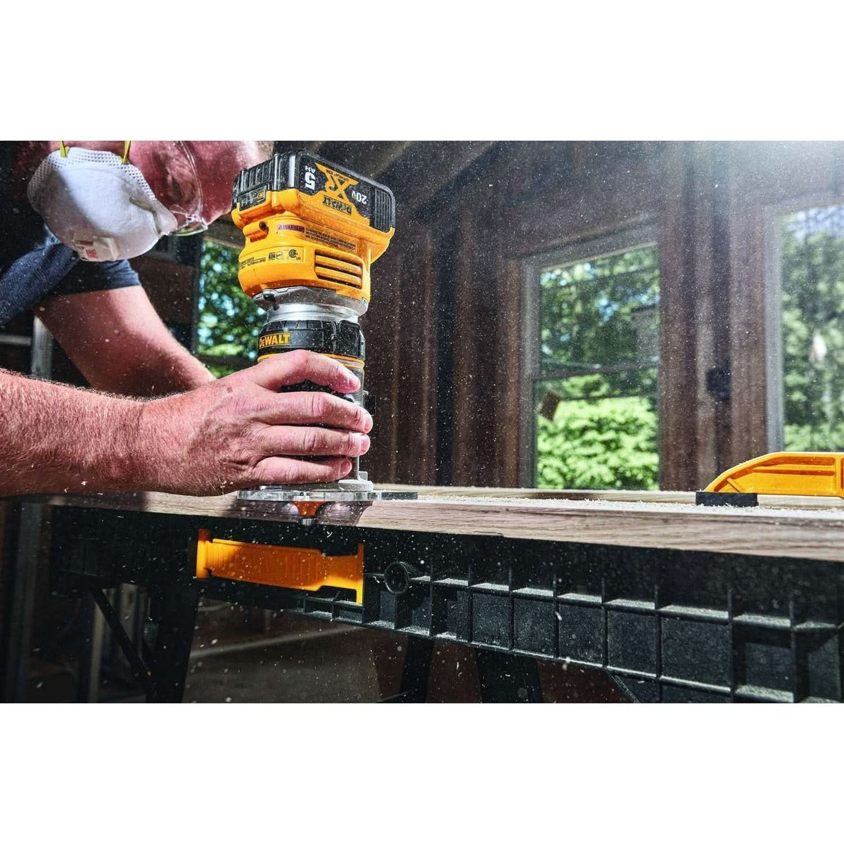 DeWalt DCW600B 20V MAX XR Brushless Cordless Compact Router, Tool Only