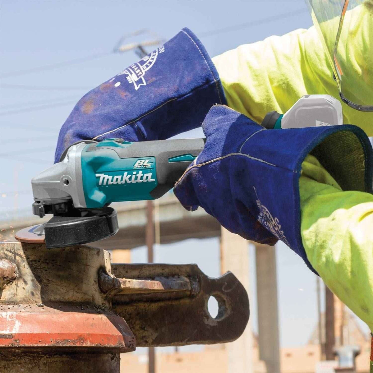 Makita XAG04Z 18V LXT Lithium-Ion Brushless Cordless 4-1/2"Â / 5" Cut-Off/Angle Grinder, Tool Only