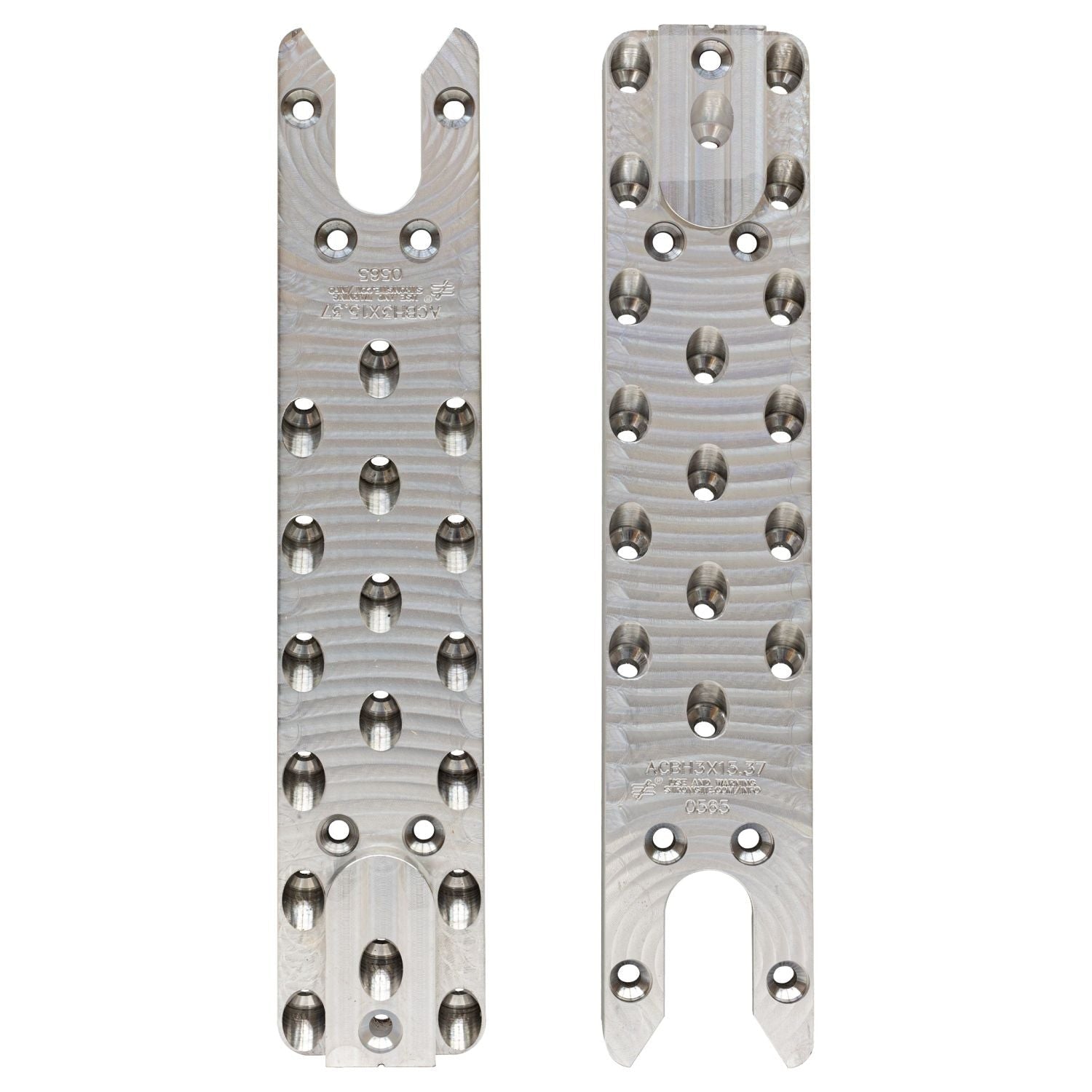 Simpson Strong-Tie ACBH3X15.37-KT ACBH 3-in. x 15-3/8-in. Joist-to-Beam Concealed Hanger w/ Screws