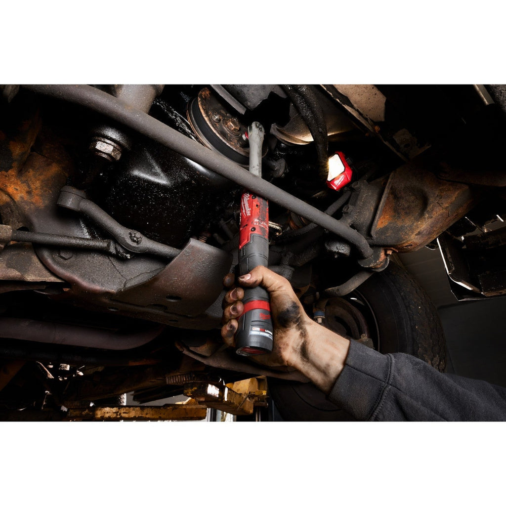 Milwaukee M12 FUEL 3/8-in. Extended Reach Ratchet (3059-20)