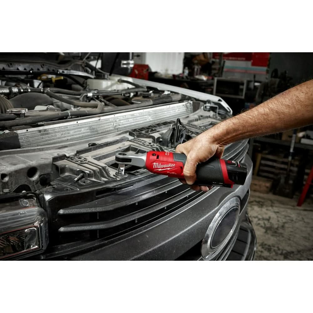 Milwaukee 2566-22 M12 FUEL 1/4-Inch High Speed Ratchet 2.0Ah Kit