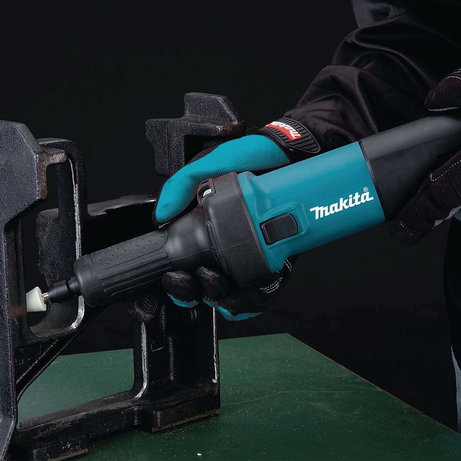 Makita GD0601 Corded 1/4" Die Grinder, with AC/DC Switch