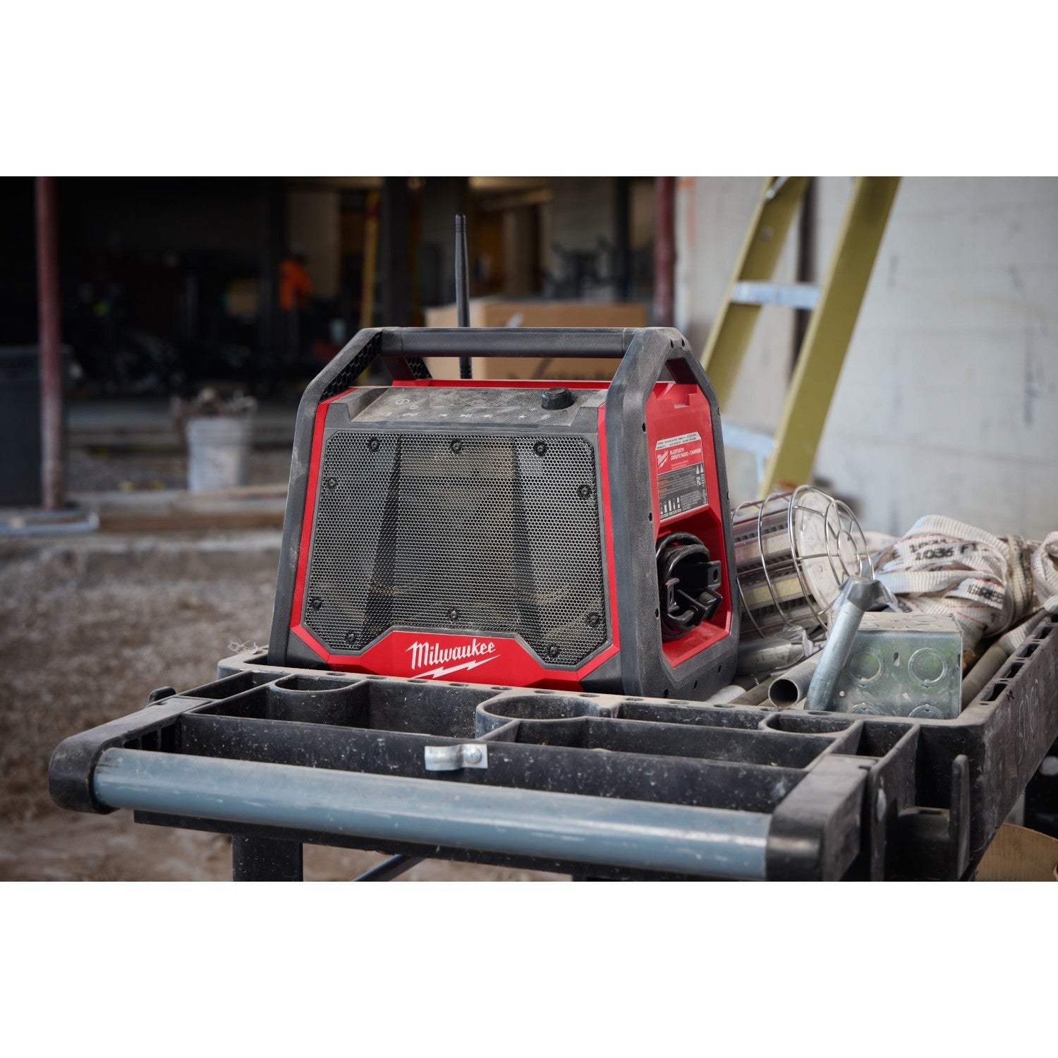 Milwaukee 2956-20 M18 Bluetooth PACKOUT Radio + Charger, Tool Only