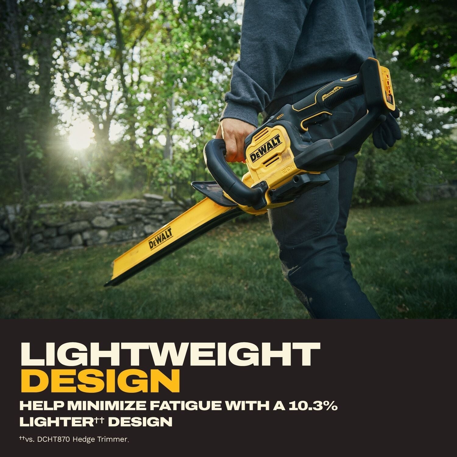 DeWALT DCHT826P1 20V MAX XR24-in. Brushless Cordless Hedge Trimmer 5Ah Kit