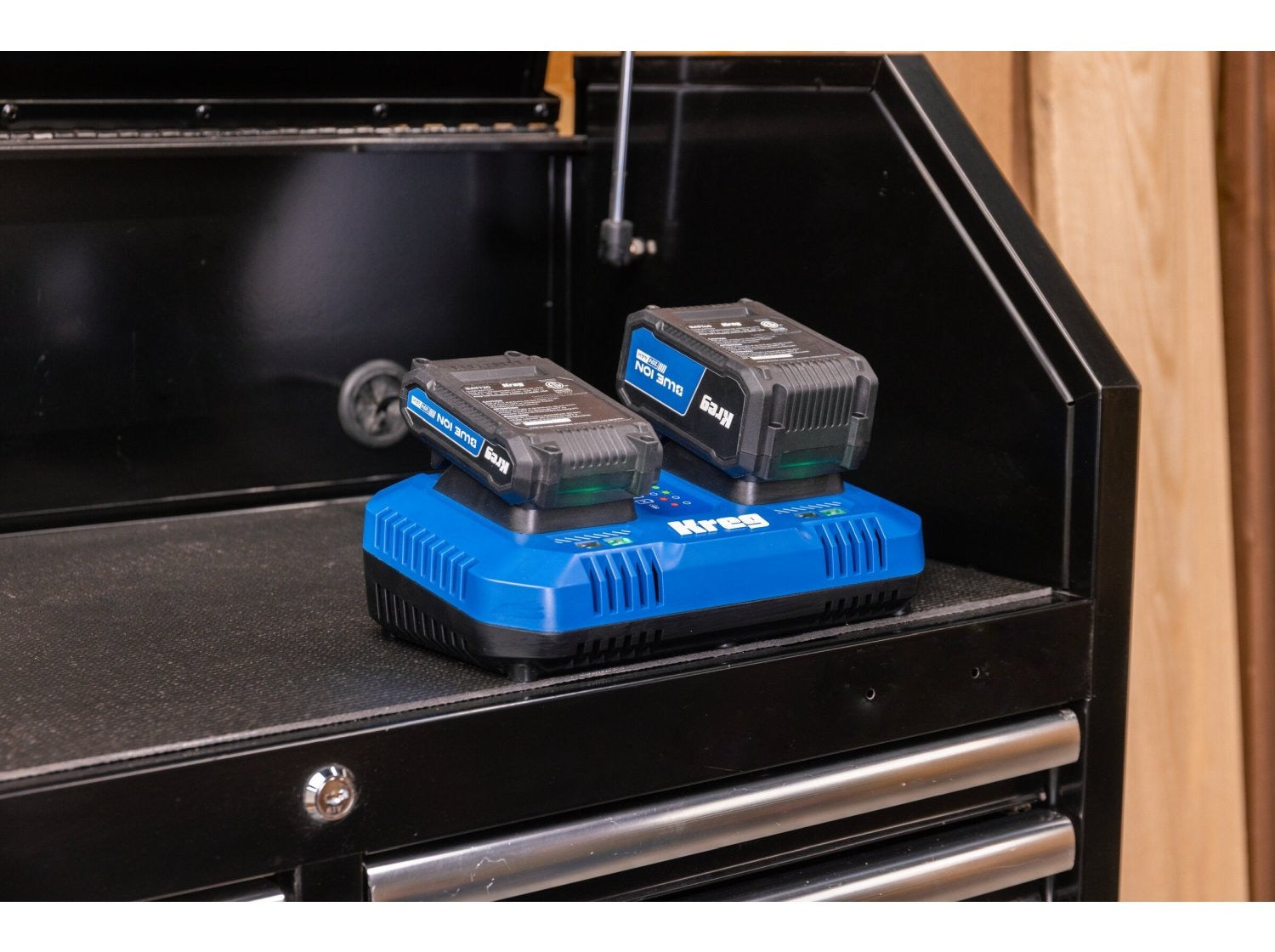 Kreg 20V Cordless Blue Ion Dual Fast Battery Charger (CRGR402B)