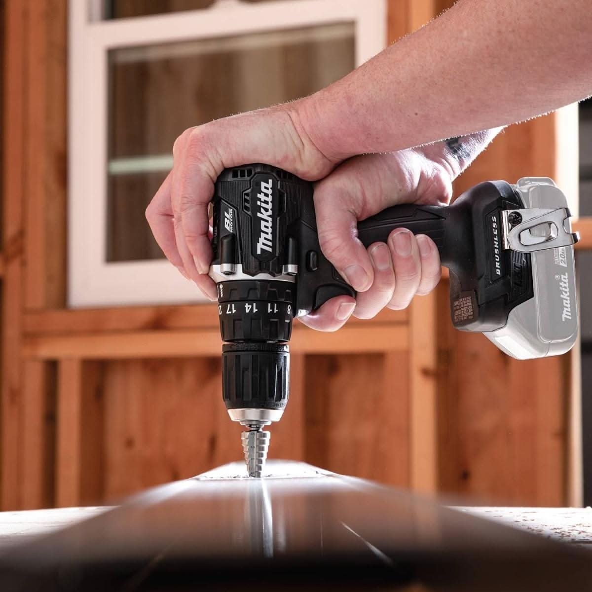 Makita XPH15ZB 18V LXT Lithium-Ion Sub-Compact Brushless Cordless 1/2" Hammer Driver-Drill, Tool Only (PROMO)