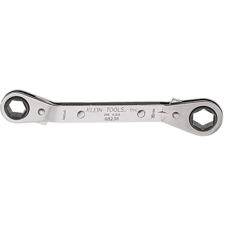 Klein 68238 Fully Reversible Ratcheting Offset Box Wrench - 1/2" x 9/16"
