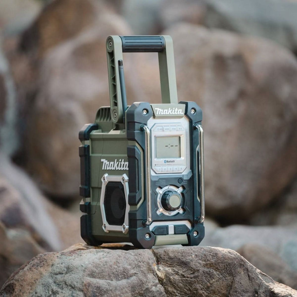Makita ADRM06 Outdoor Adventure 18V LXT Cordless/Corded Bluetooth Radio, Tool Only