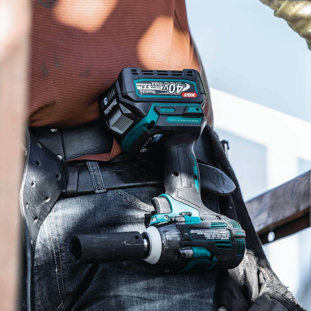 Makita GWT05D 40V max XGT Brushless Cordless 4-Speed 1/2" Sq. Drive Impact Wrench Kit w/ Detent Anvil (2.5Ah) (PROMO)
