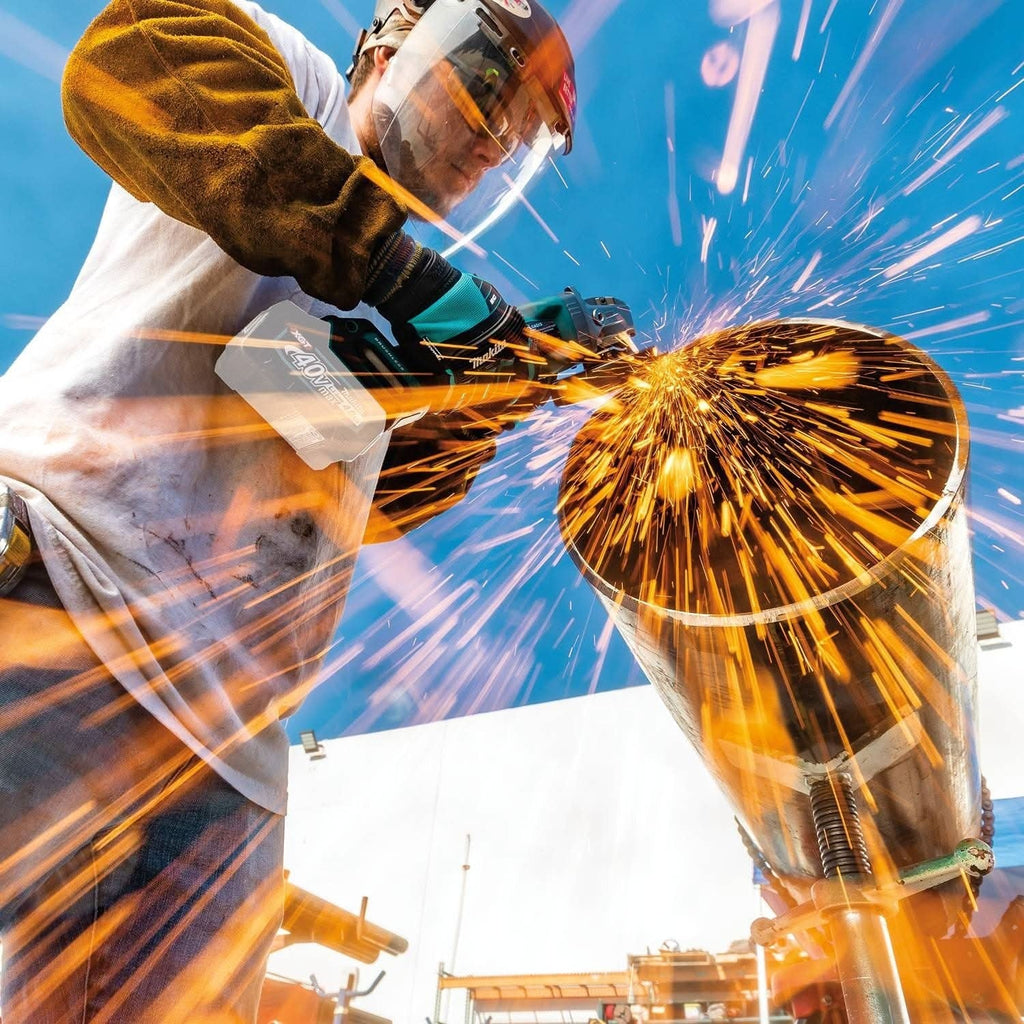Makita GAG13Z 40V max XGT Brushless Cordless 4-1/2" / 5" X-LOCK Paddle Switch Angle Grinder, with Electric Brake, Tool Only