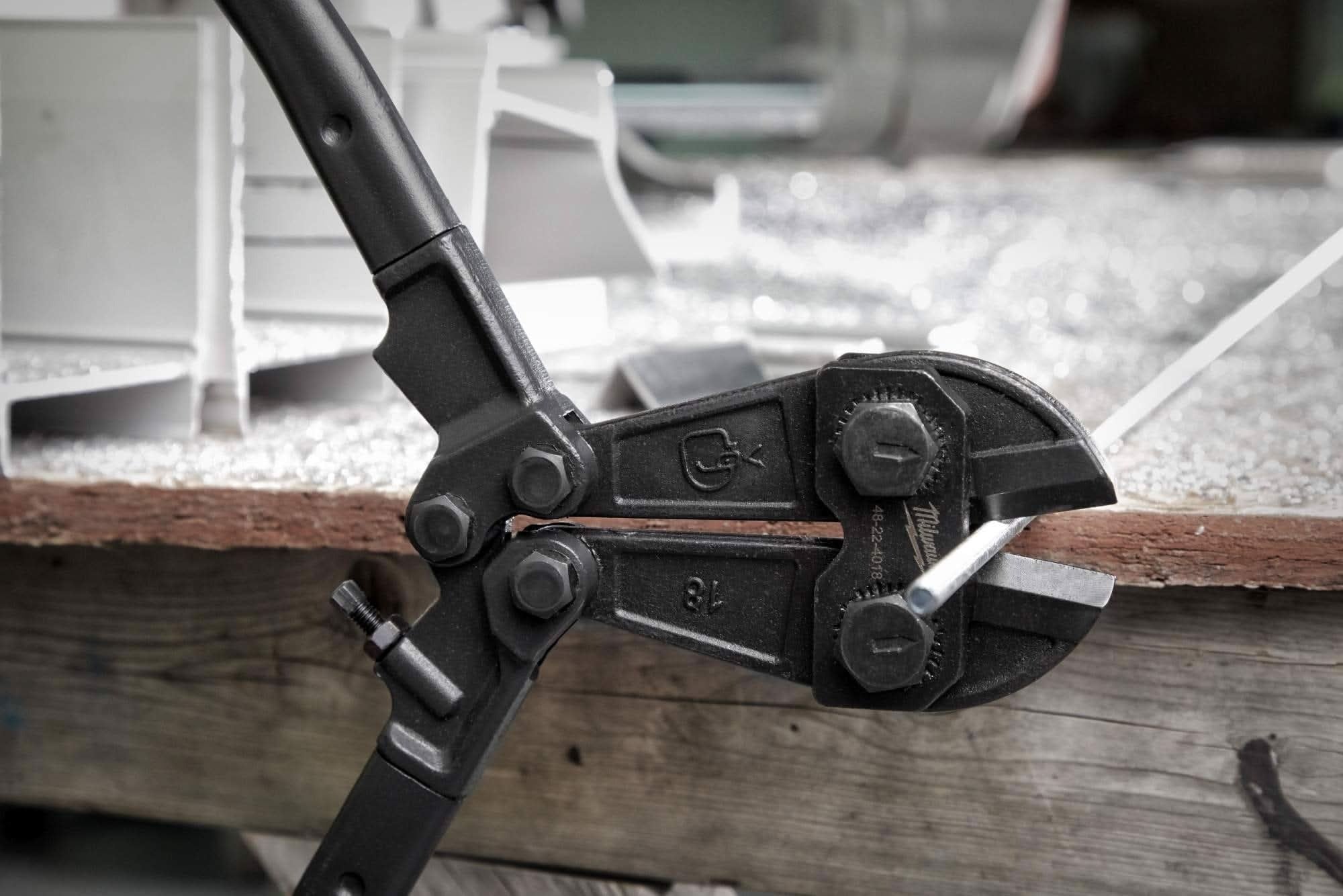 Milwaukee 48-22-4018 18" Bolt Cutter