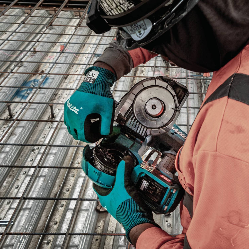 Makita GRT01D 40V max XGT Brushless 16-Gauge Rebar Tying Tool 2.5Ah MAKTRAK Starter Kit