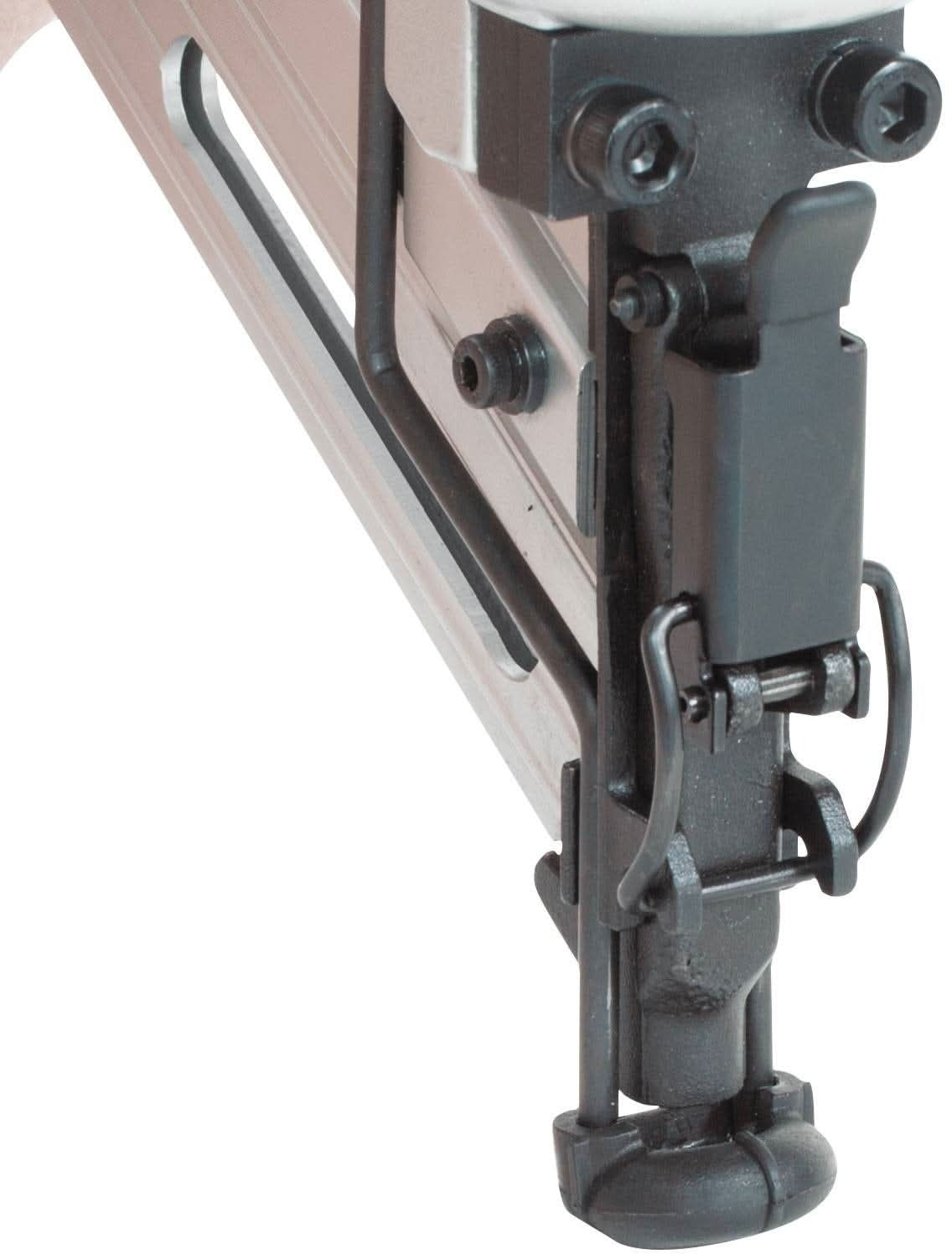 Makita AF635 15 Gauge, 2-1/2" 34-Degree Angled Finish Nailer