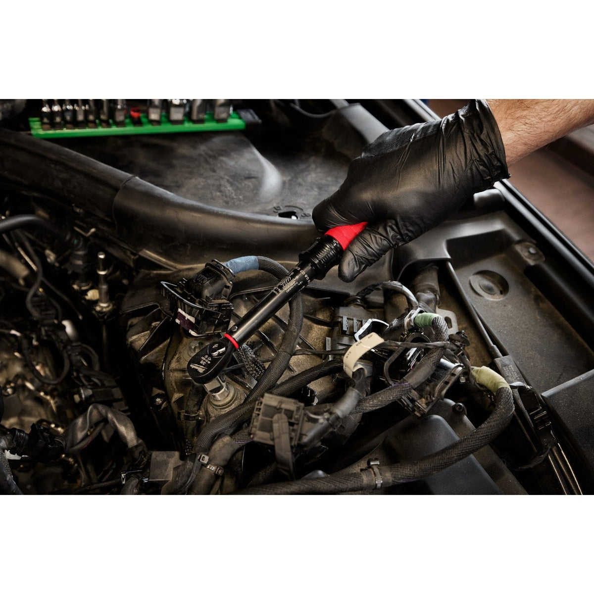 Milwaukee 48-22-9201 3/8-in. Drive Click Torque Wrench, 50-250 in·lb