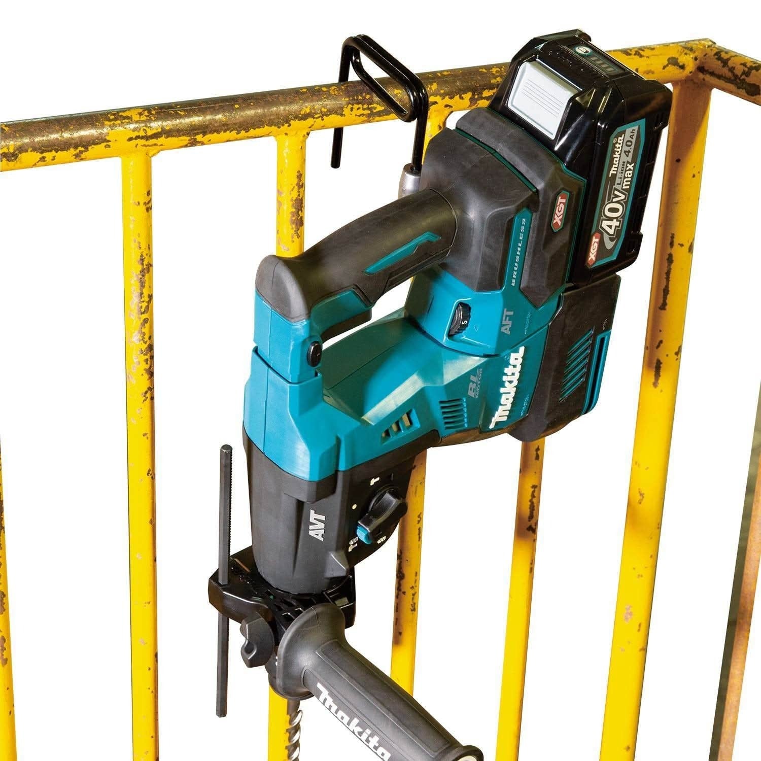 Makita GRH02M1 40V max XGT Brushless Cordless 1-1/8" SDS-PLUS AVT Rotary Hammer Kit, with Interchangeable Chuck, AWS Capable (4.0Ah)