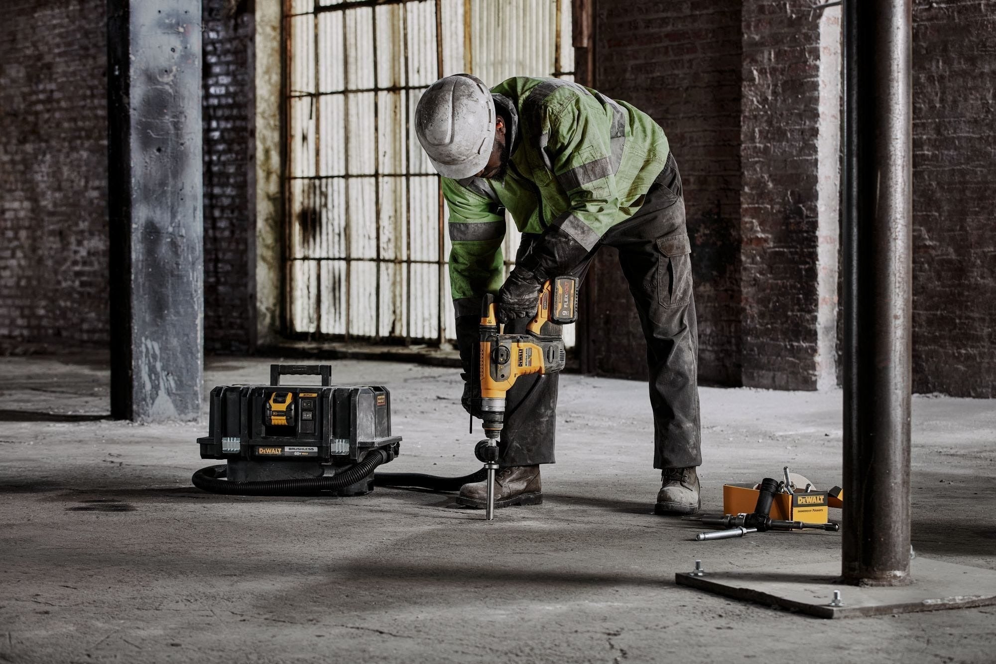 DEWALT DCH416B 60V MAX 1-1/4-in. Brushless Cordless SDS PLUS Rotary Hammer, Tool Only