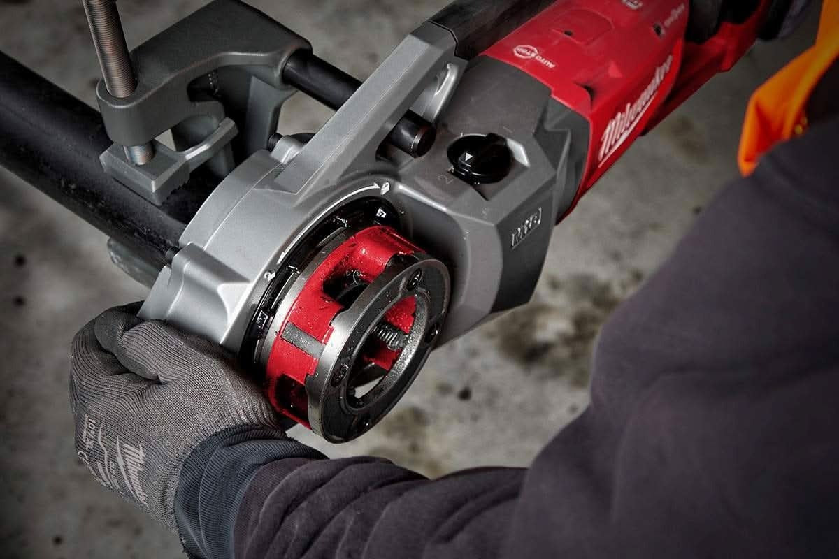 Milwaukee 2874-22HD M18 FUEL Pipe Threader w/ One-Key 12.0Ah Kit