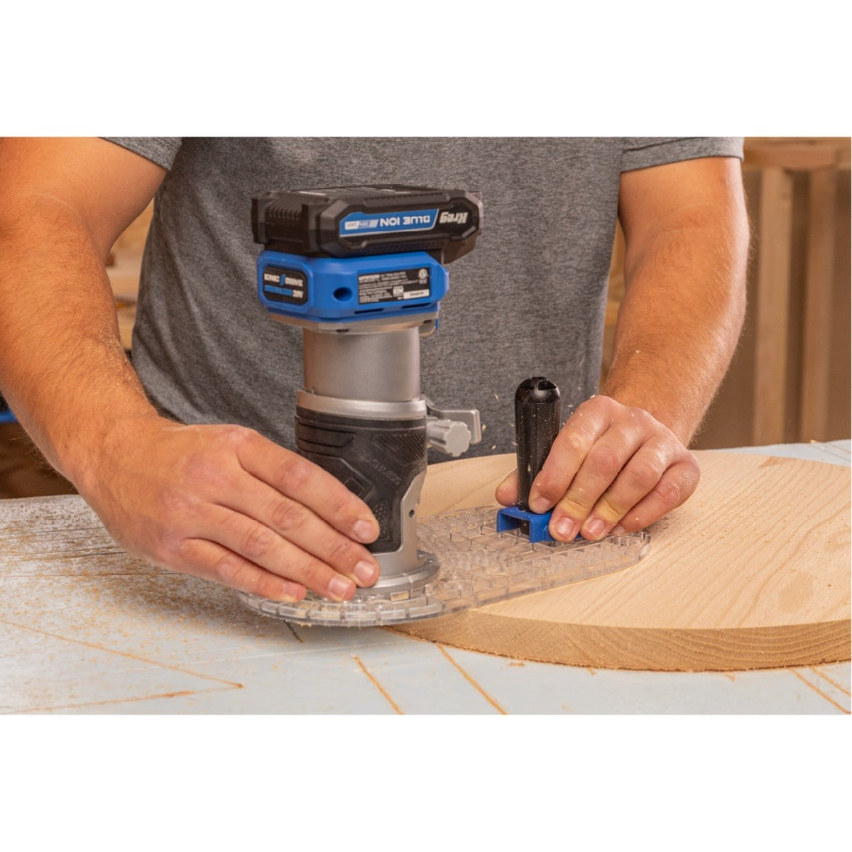 Kreg Tool Trim Router Base Plate with Handle for Circle Cutting, Fits Most Trim Routers (KRTBP100)