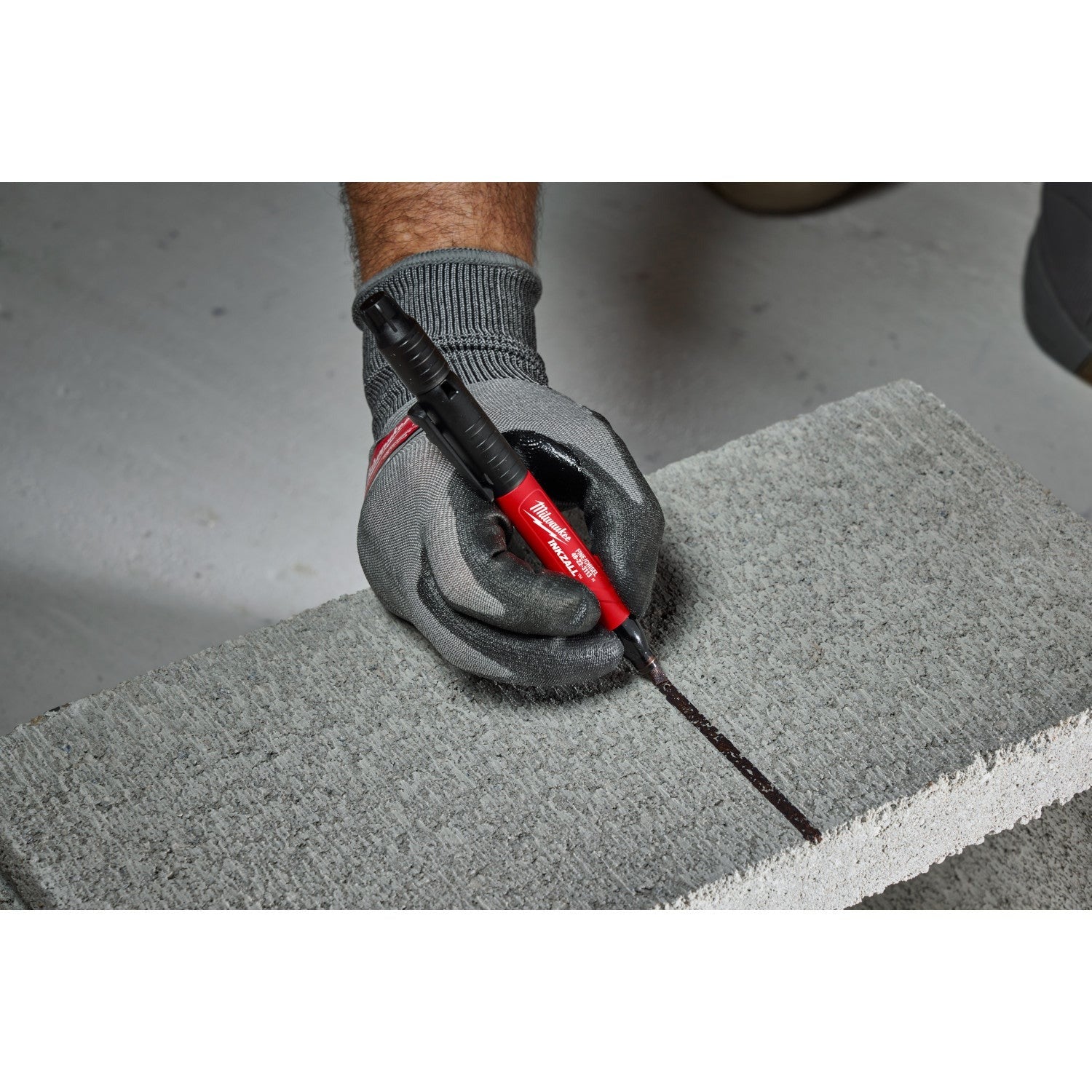 Milwaukee 48-22-3113 INKZALL Double-Sided Black Fine Point & Chisel Tip Jobsite Marker