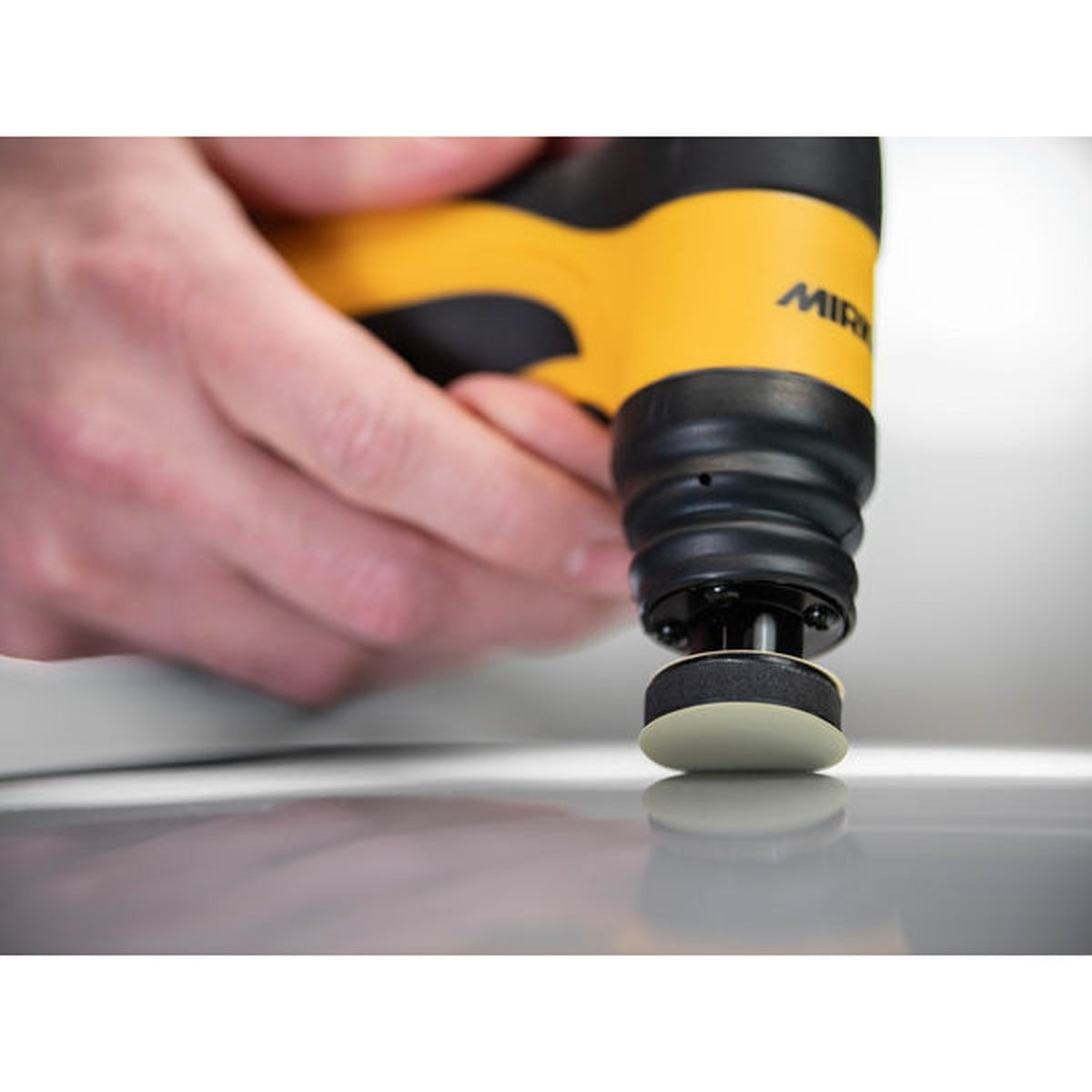 Mirka Iridium SR 1.25-in. PSA Finishing Abrasive Discs for Automotive Refinishing (24-340-3U)