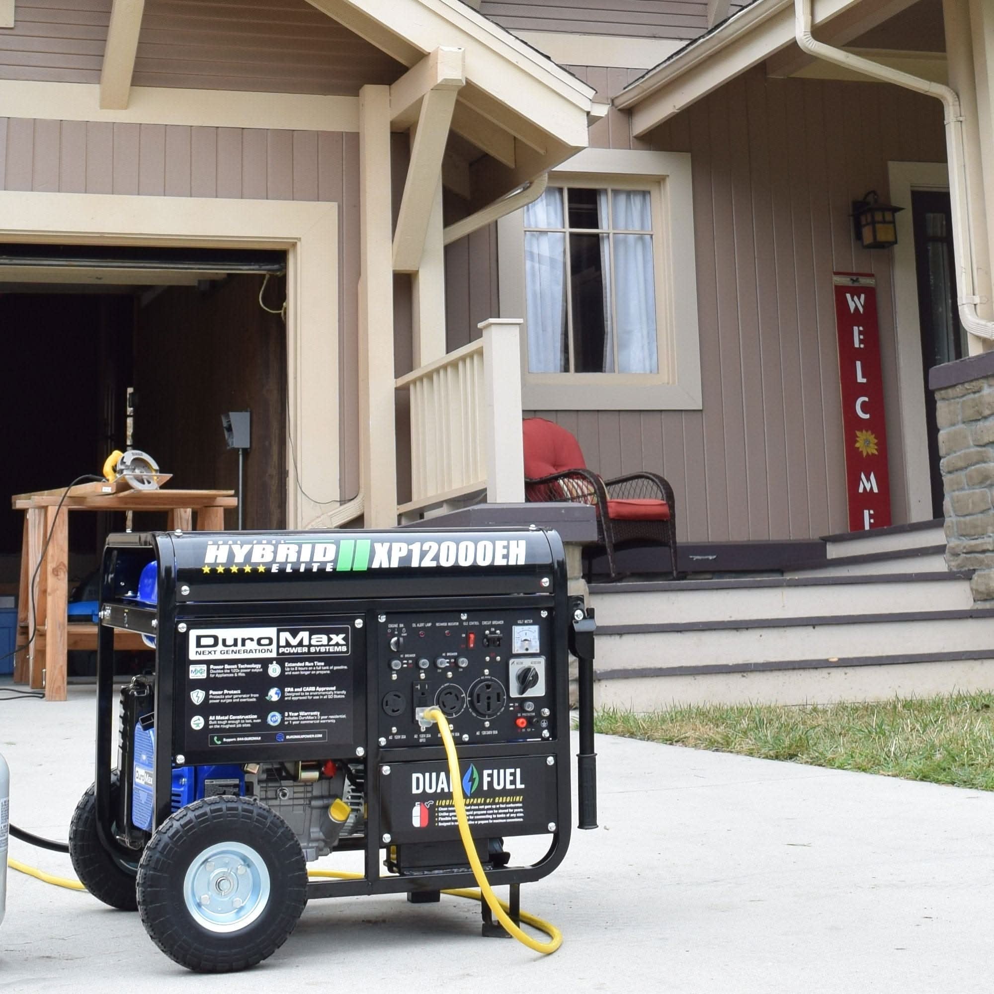 DuroMax XP12000EH 12,000-Watt 457cc Portable Dual Fuel Gas Propane Generator