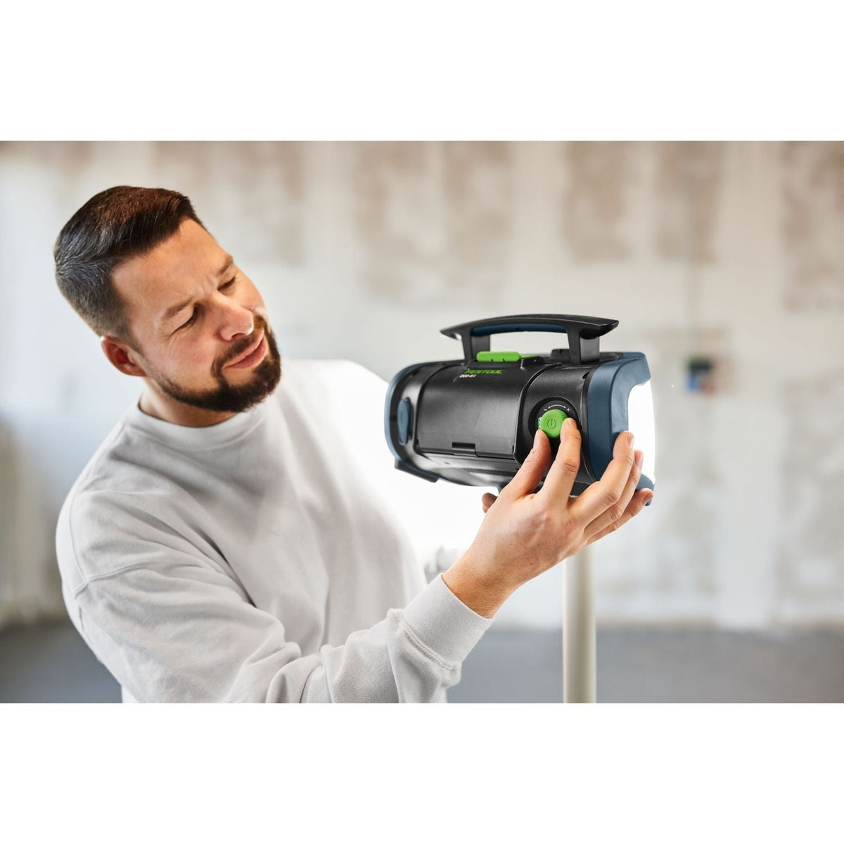 Festool SYSLITE DUO-H Hybrid Cordless/Corded LED 10,000-Lumen Work Light (578514)